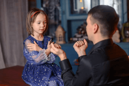 Занятие в интерьере